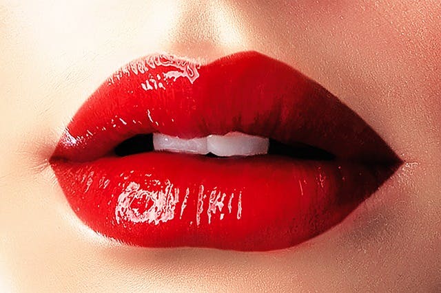 День червоної помади (Red Lipstick Day) - США