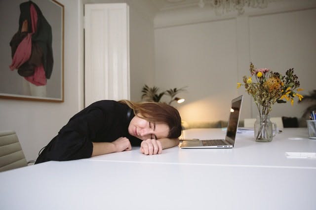 День синдрому хронічної втоми (International Chronic Fatigue Syndrome Awareness Day)